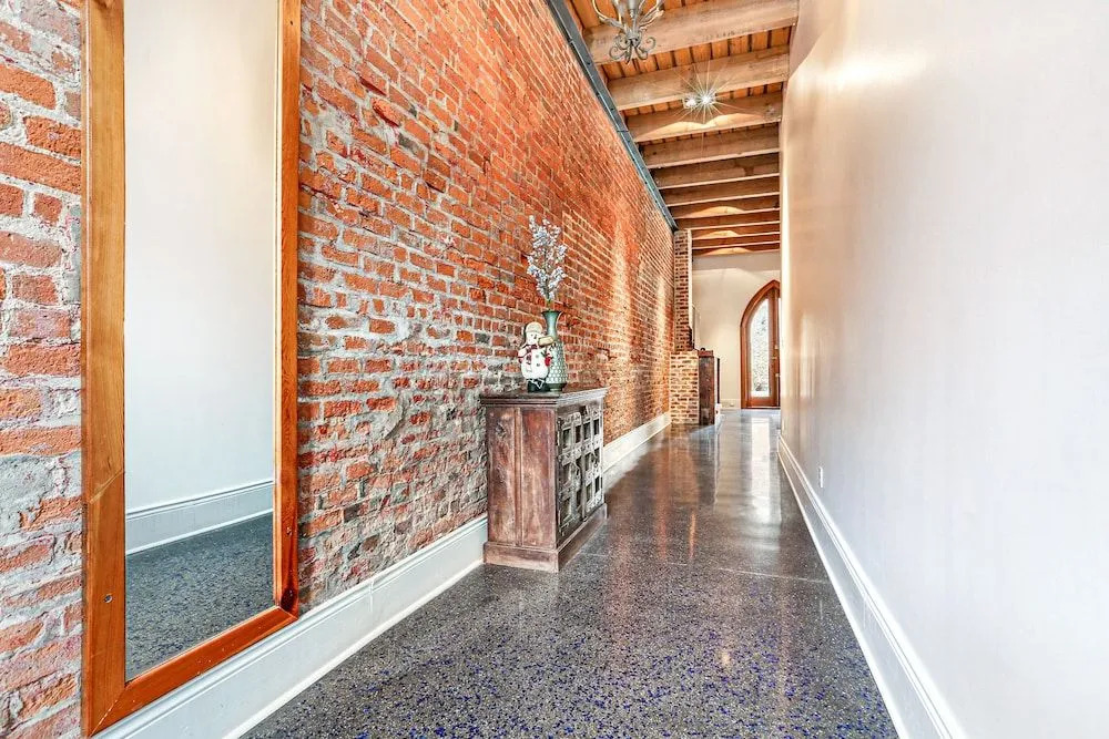 Stunning 5 BR Urban Oasis Downtown NOLA
