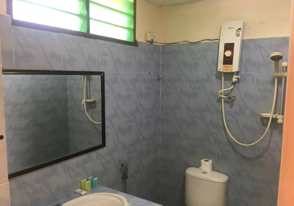 HIG Beach Motel