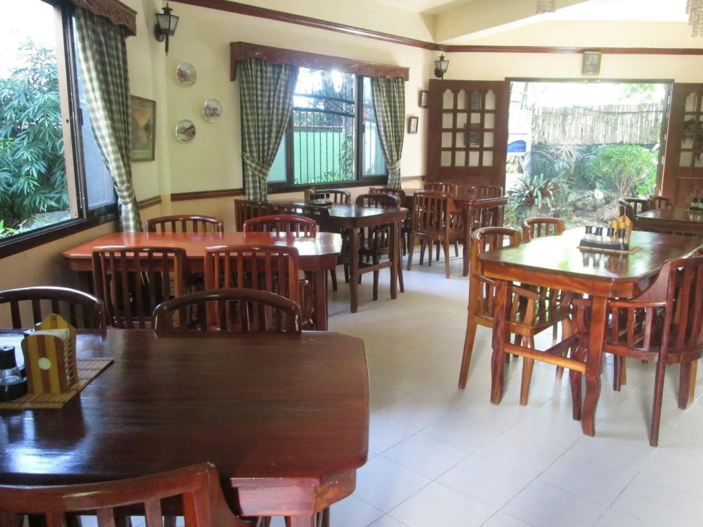 Tonglen Eco Resort