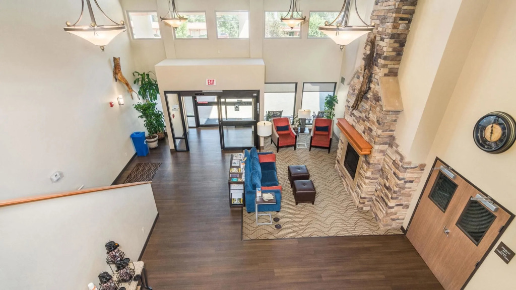 Manitou Pikes Peak Hotel