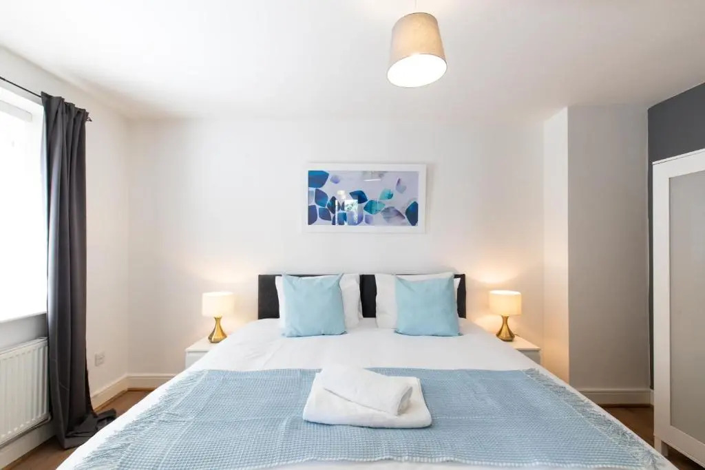 Velvet 1-bedroom Apartment The Clockhouse, Hoddesdon