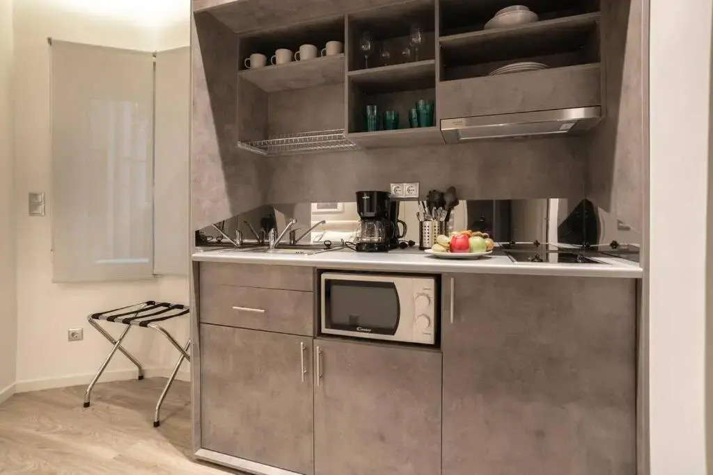 A11 Pristine & comfy studio near Plaka & Parthenon
