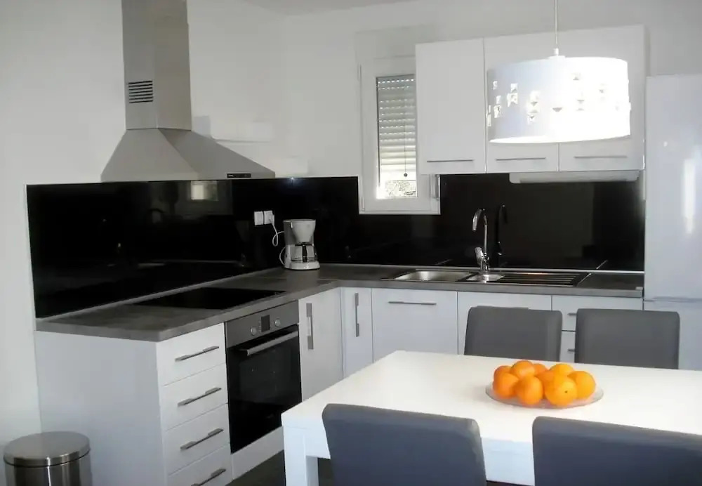 Neven - Economic Apartment Close to sea - A5 II kat