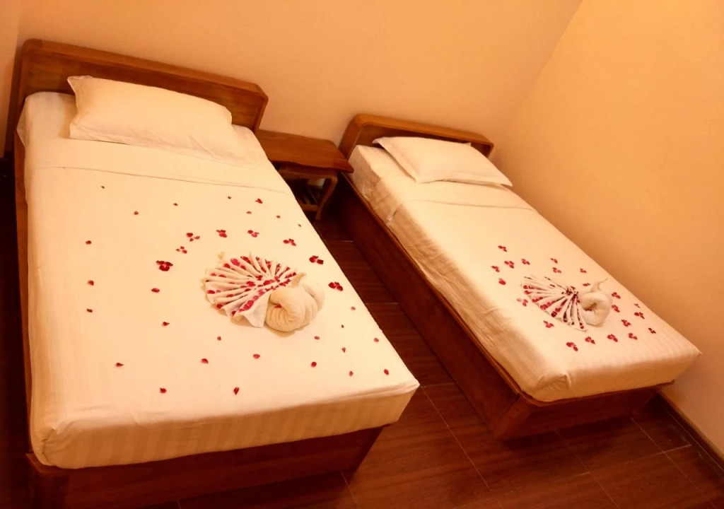Thiri Mingalar Hotel