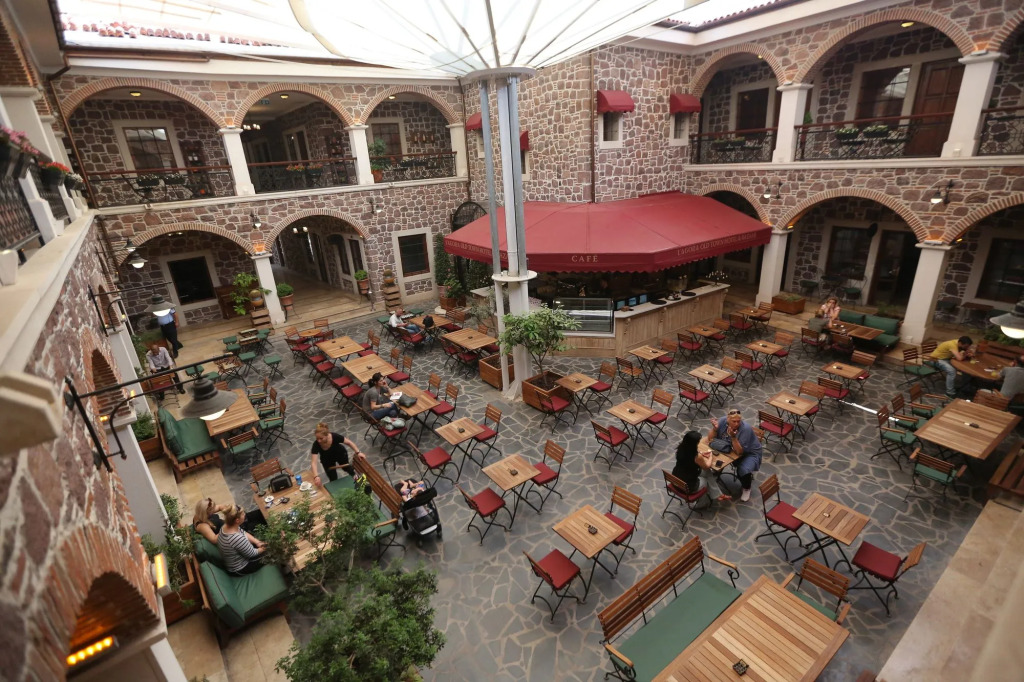 LAgora Old Town Hotel & Bazaar