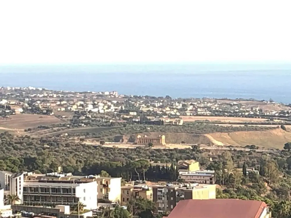 Apartment with 3 Bedrooms in Agrigento, with Wonderful Sea View, Furnished Balcony And Wifi - 6 Km From the Beach