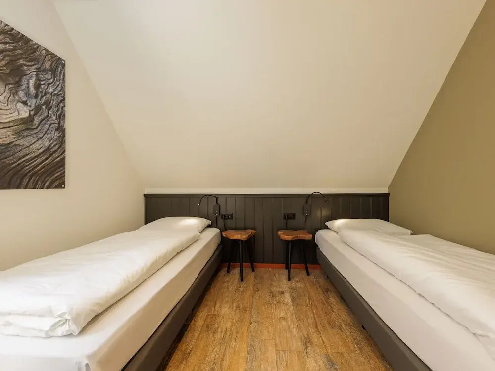 Spacious Stay With Sauna