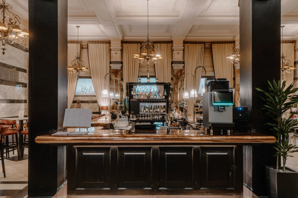 Club Quarters Hotel Trafalgar Square, London