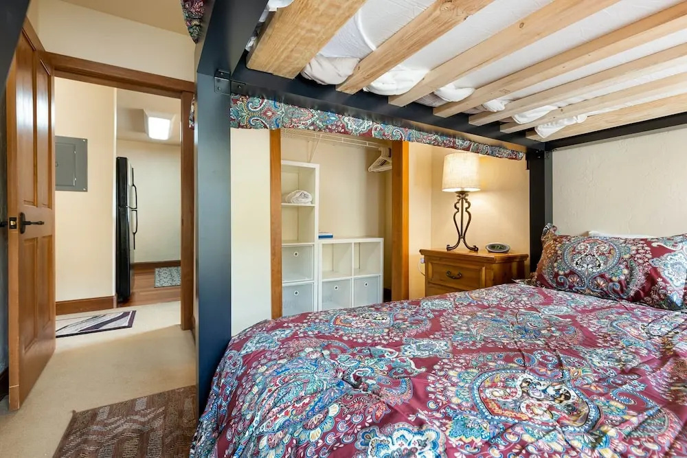 201 Oro Grande 2 Bedroom Condo by RedAwning