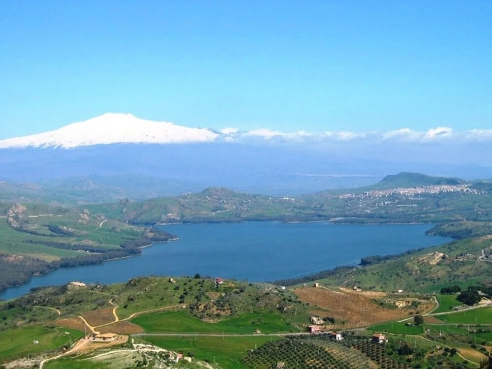 House With 2 Rooms in Enna, With Wonderful Lake View, Enclosed Garden