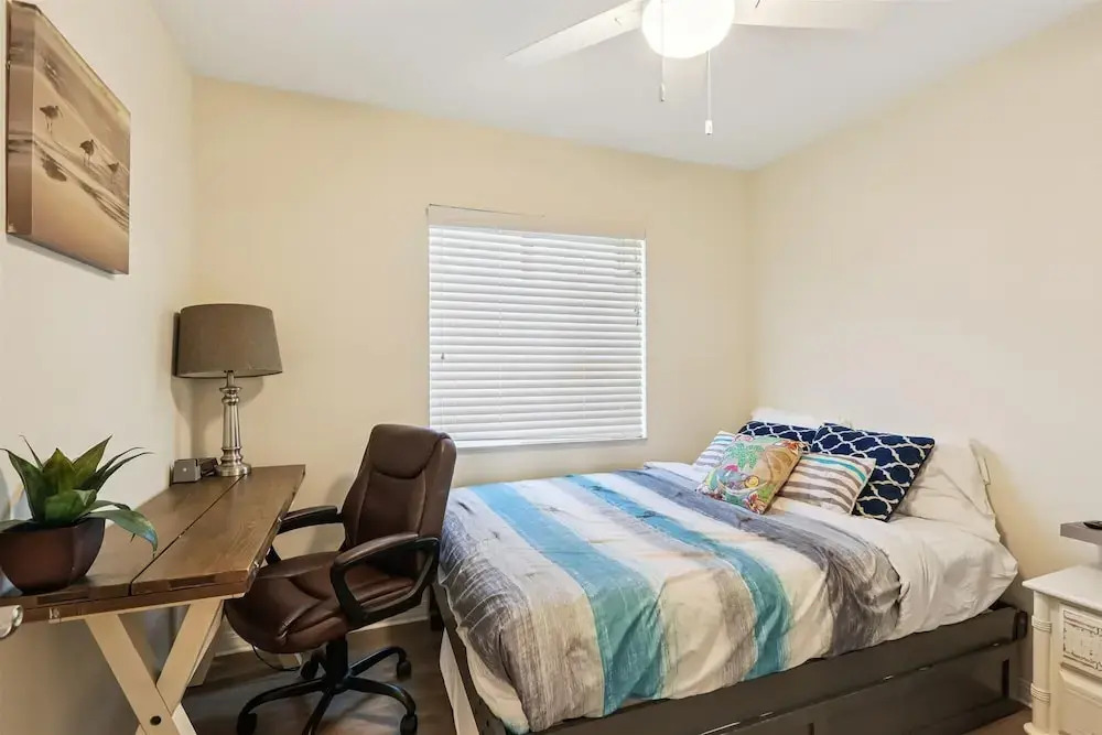 Sea Haven 512
