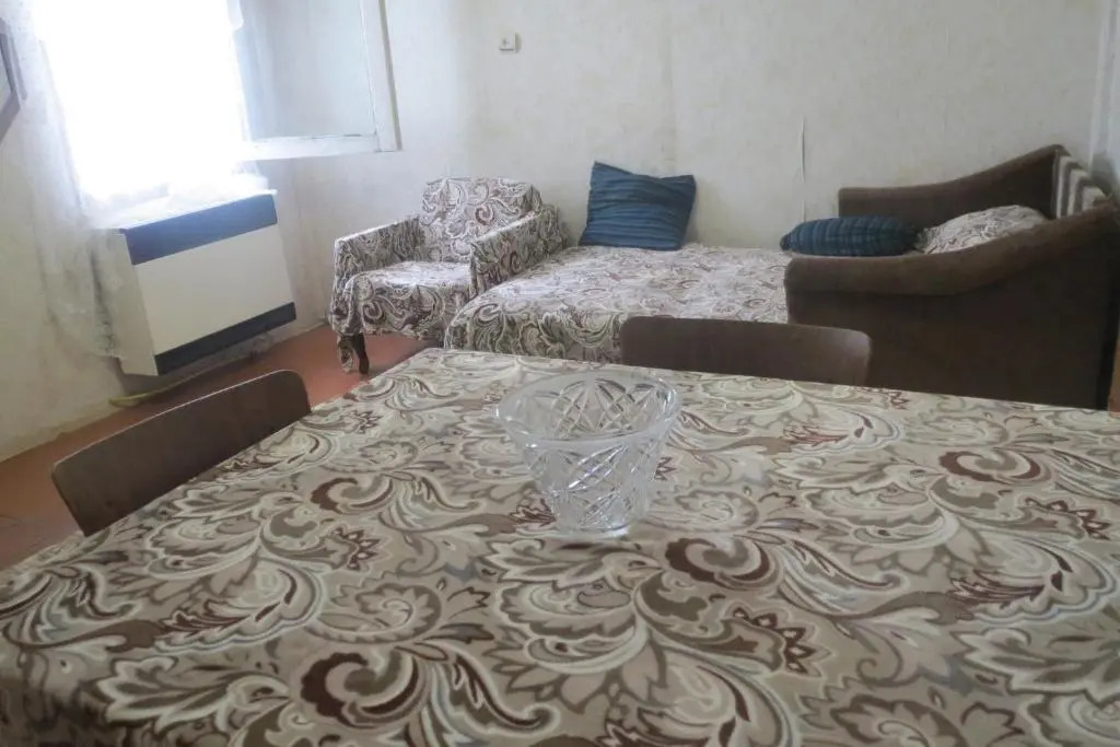11 Elene Akhvlediani Khevi Flat