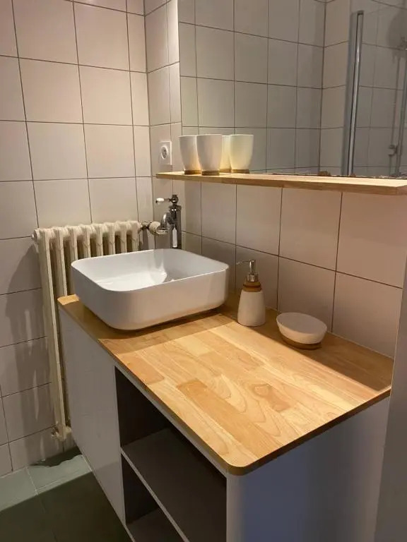 Appartement d’artiste lumineux central 76m2