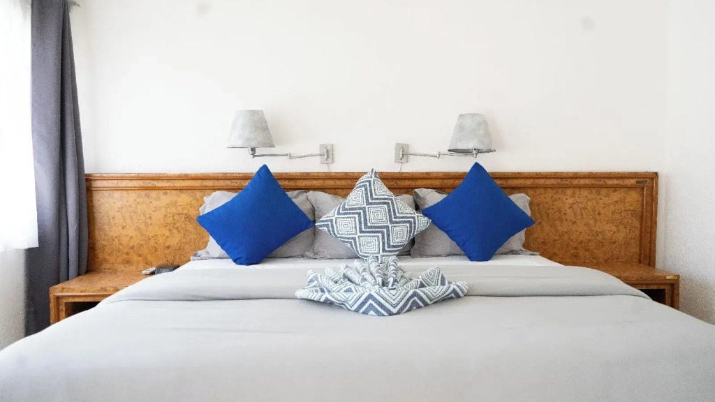 Buena Vista Oceanfront & Hot Springs Resort
