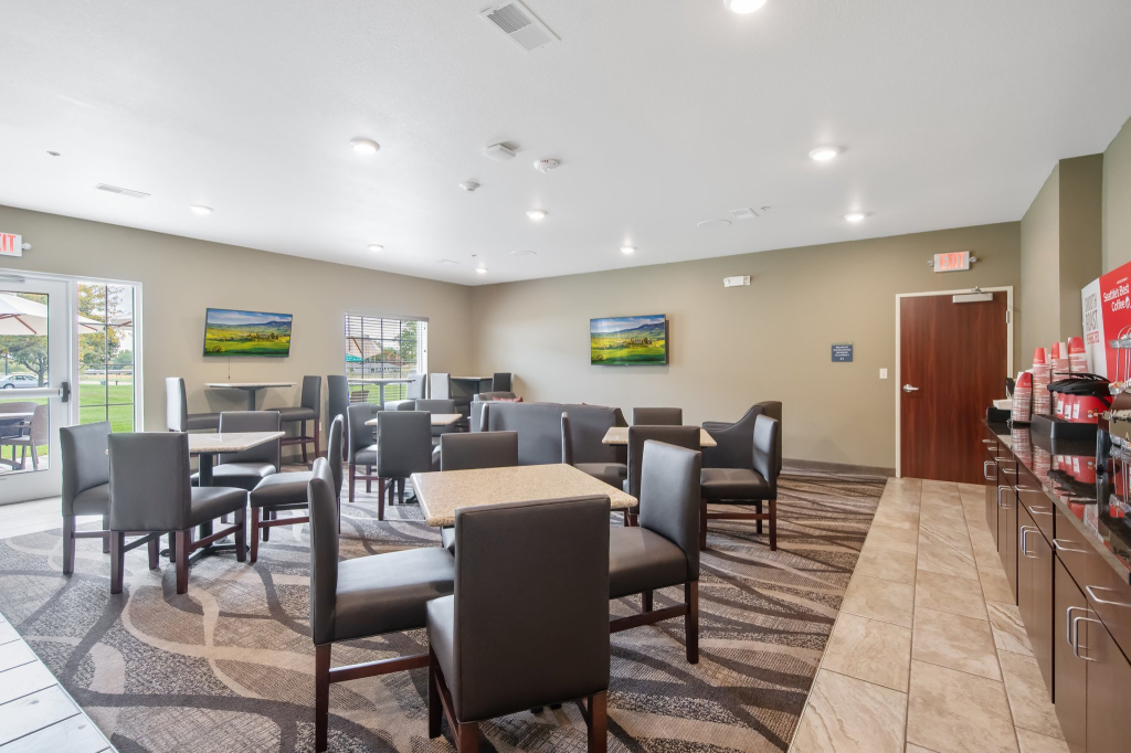 Cobblestone Hotel & Suites - Austin