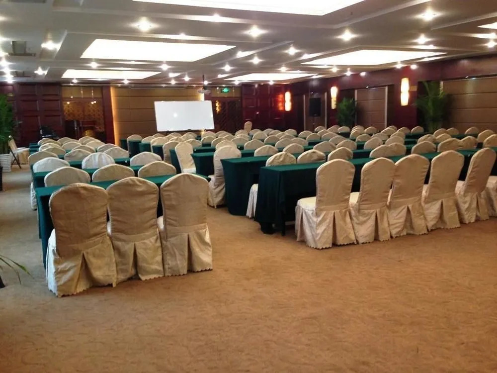 Red Flag Canal Hotel Zhengzhou