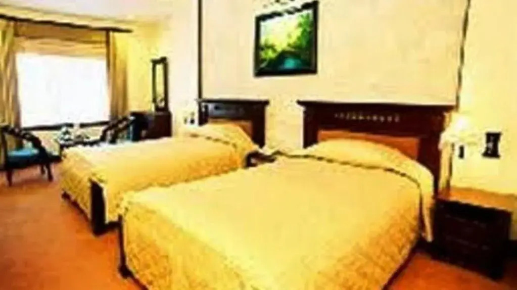 Cay Thong Hotel(Khách sạn Cây Thông)
