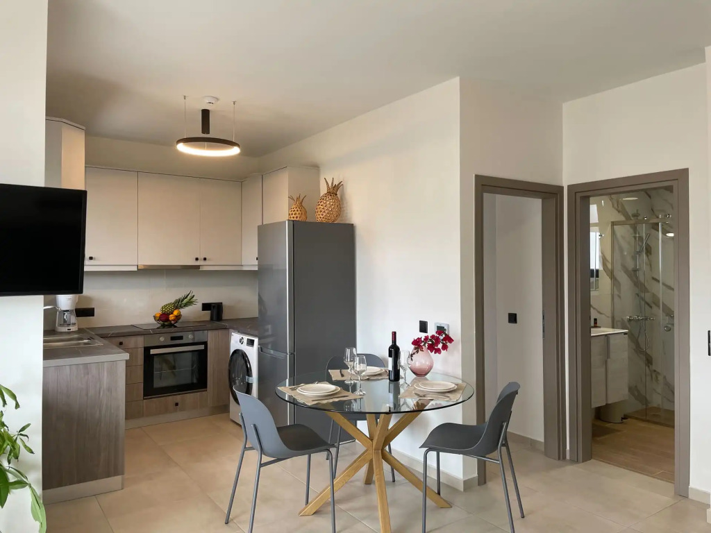 Mossa City Apartments - 2 km from Old Town - Private parking
