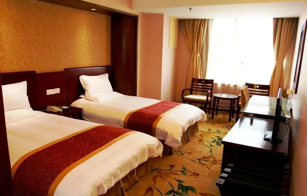 Wanyue Holiday Hotel