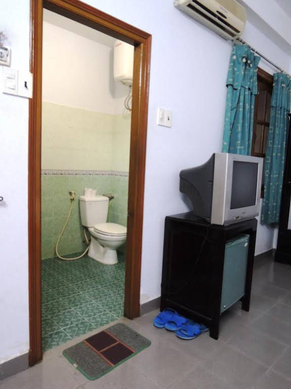 Ngan Pho Hotel