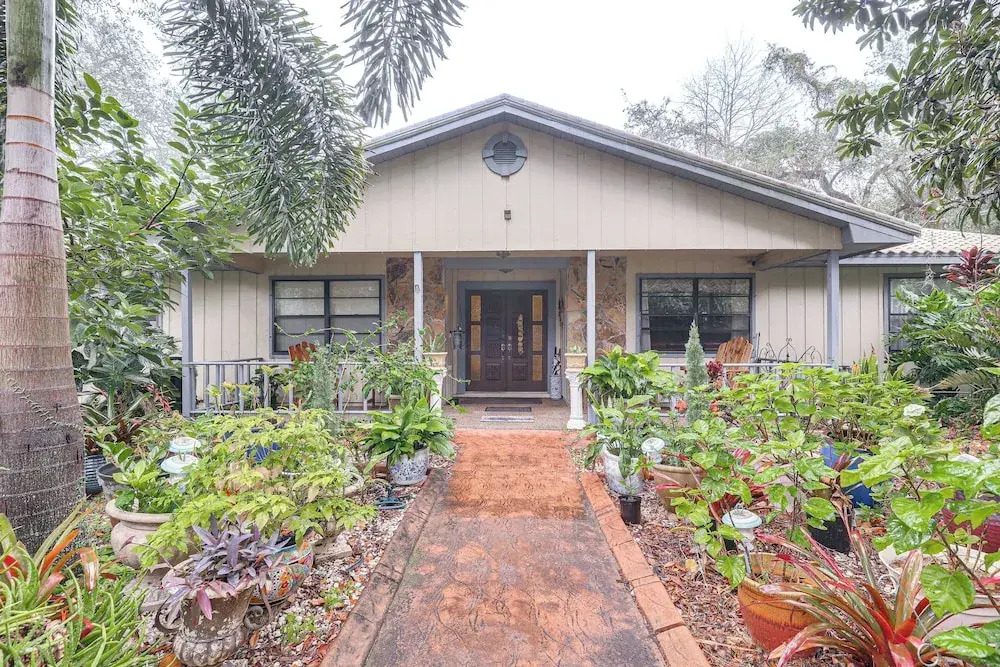 Tampa Area Home w/ Indoor Pool, Families Welcome!