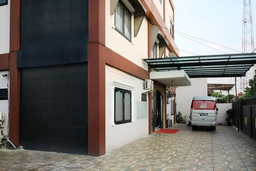Airy Eco Radio Dalam Antene Tiga 10 Jakarta