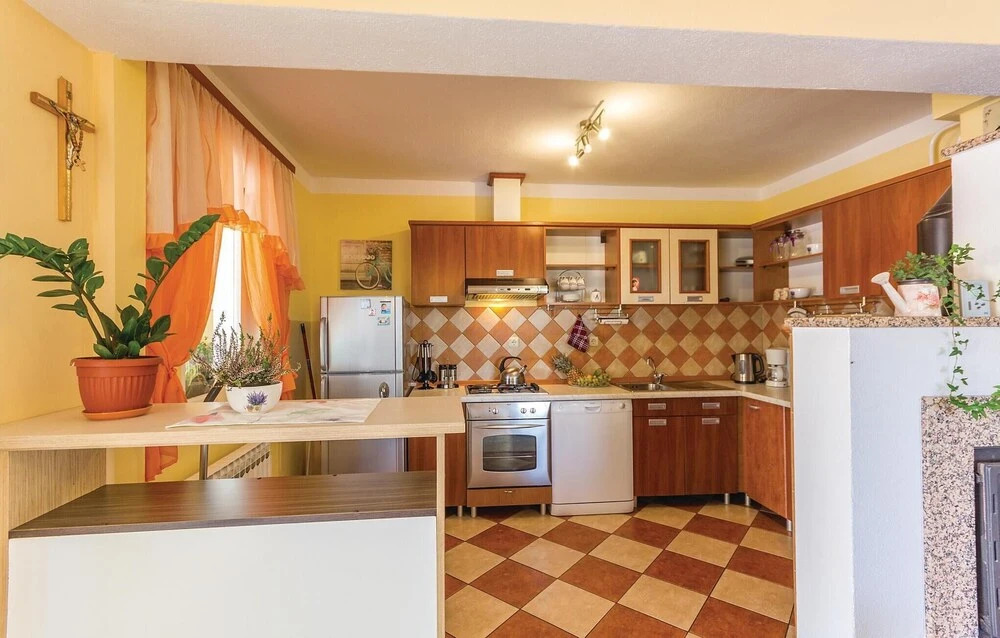 Stunning Home in Vodnjan With Wifi and 3 Bedrooms