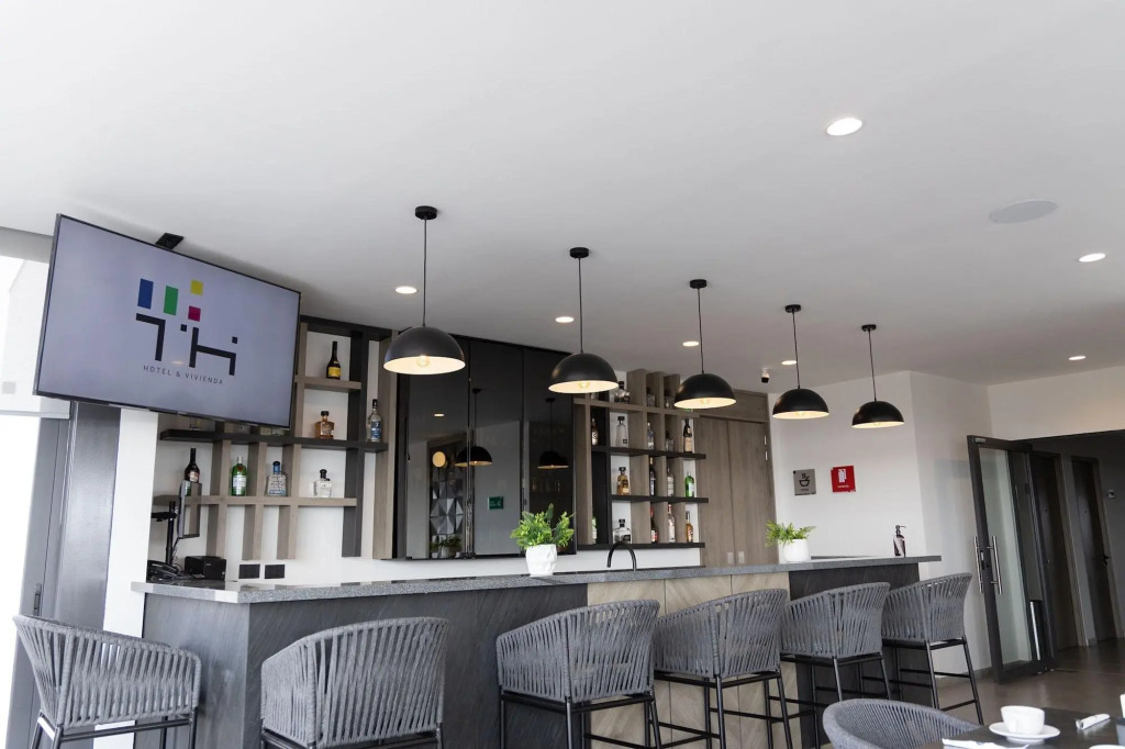TH HOTEL & VIVIENDA