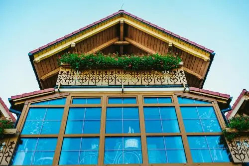 Karolowy Dwór - Mountain Spa & Relax