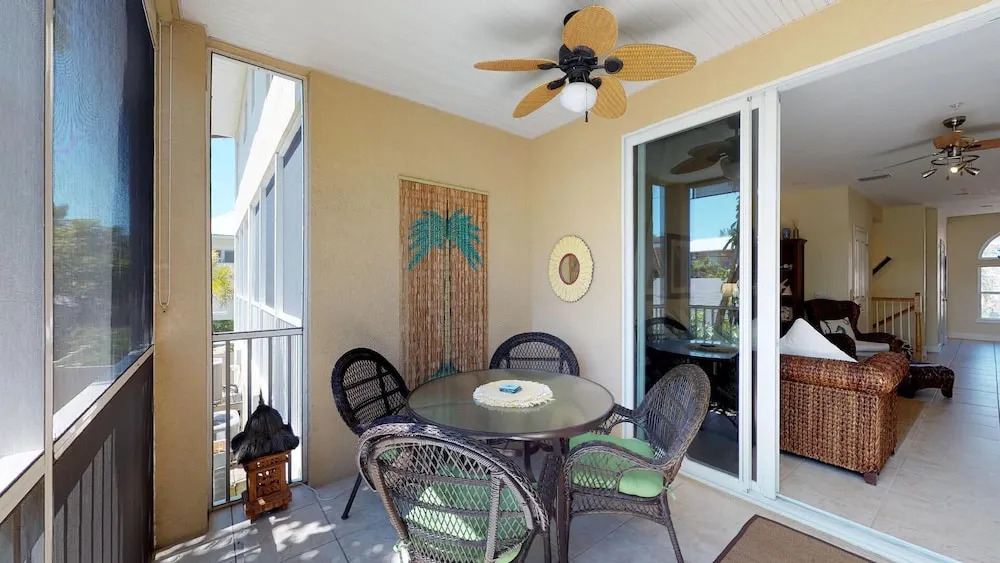 225 Bradenton Beach Club