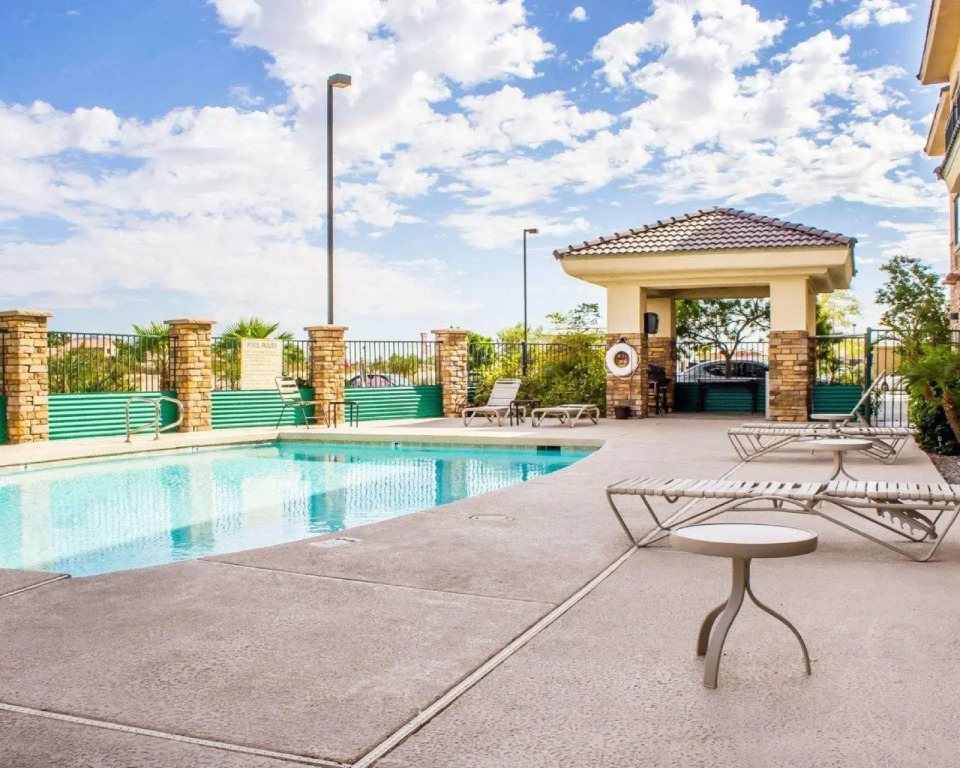 Comfort Inn and Suites Yuma I-8