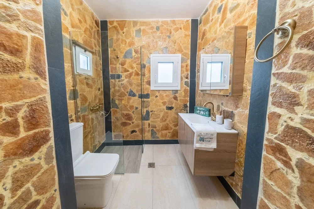 Villa Nontas Ntina with Private Pool & Playground