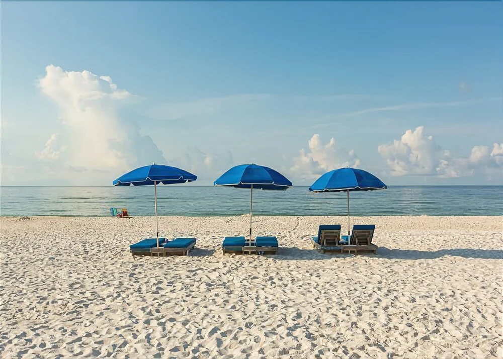 Seascape Penthouse #2309 - 3 Br condo by RedAwning