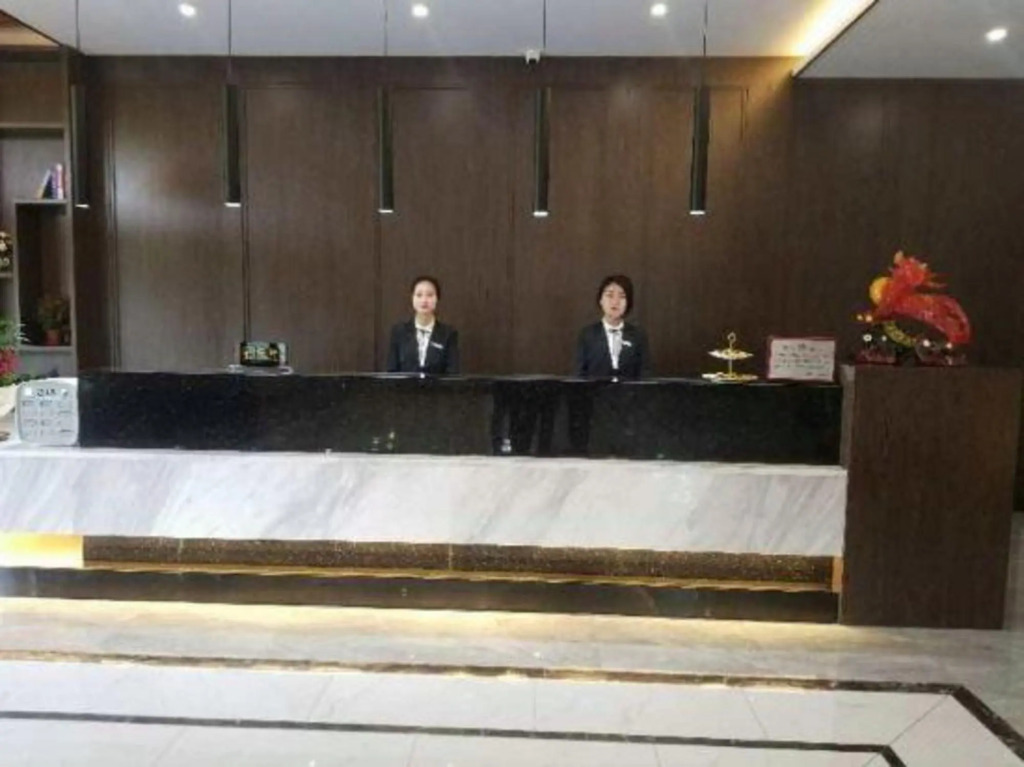 Chuangzhi Yijia Hotel