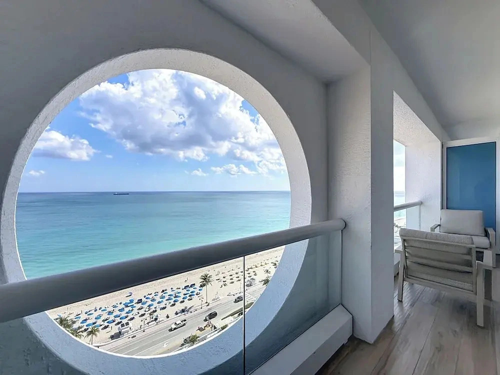 Luxury Suites at Fort Lauderdale Beach