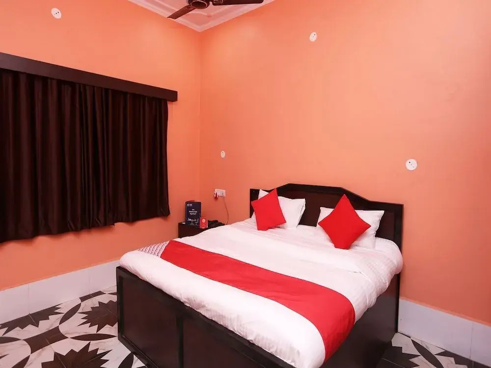 Yadav Hotel By OYO Rooms