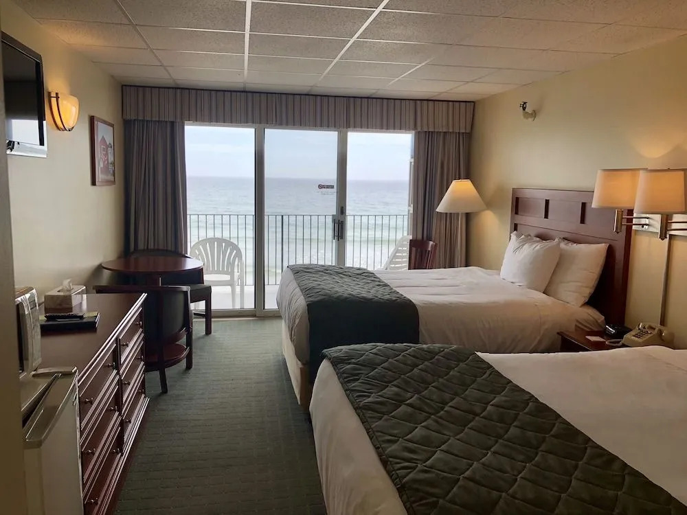 Atlantic Oceanfront Hotel, Wells Beach