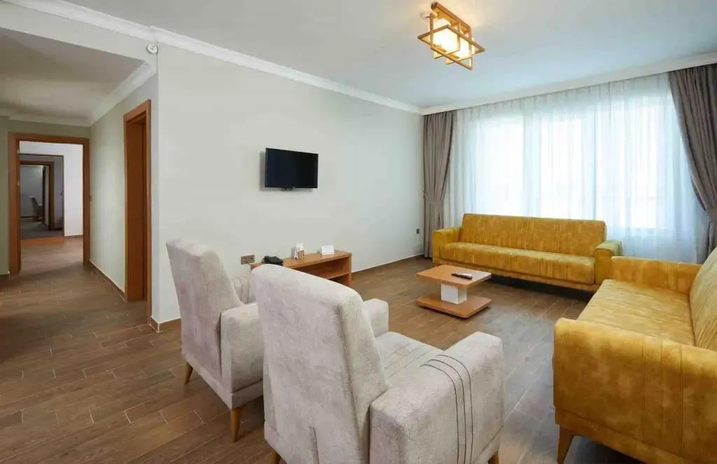 Hattusa Vacation Business Thermal Hotel Saray