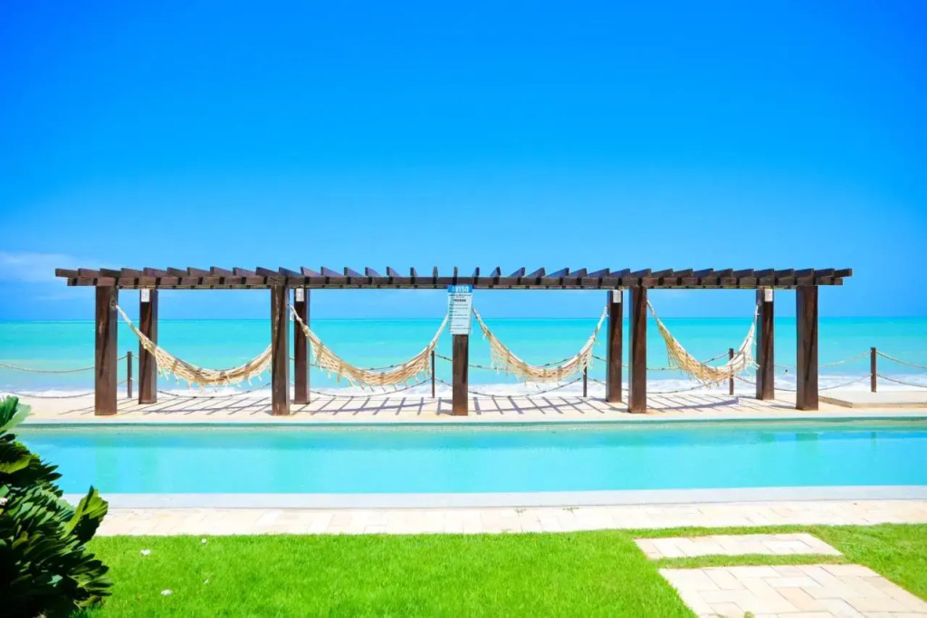 Waterfront Apart Hotel