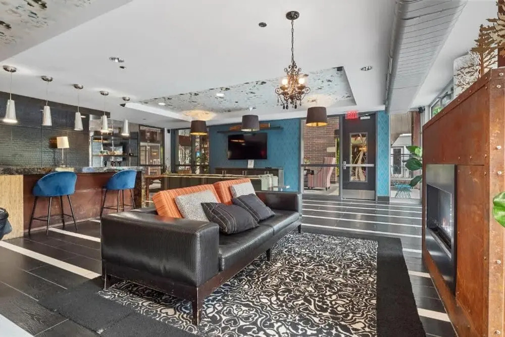 Cozysuites Mill District Pool gym 02