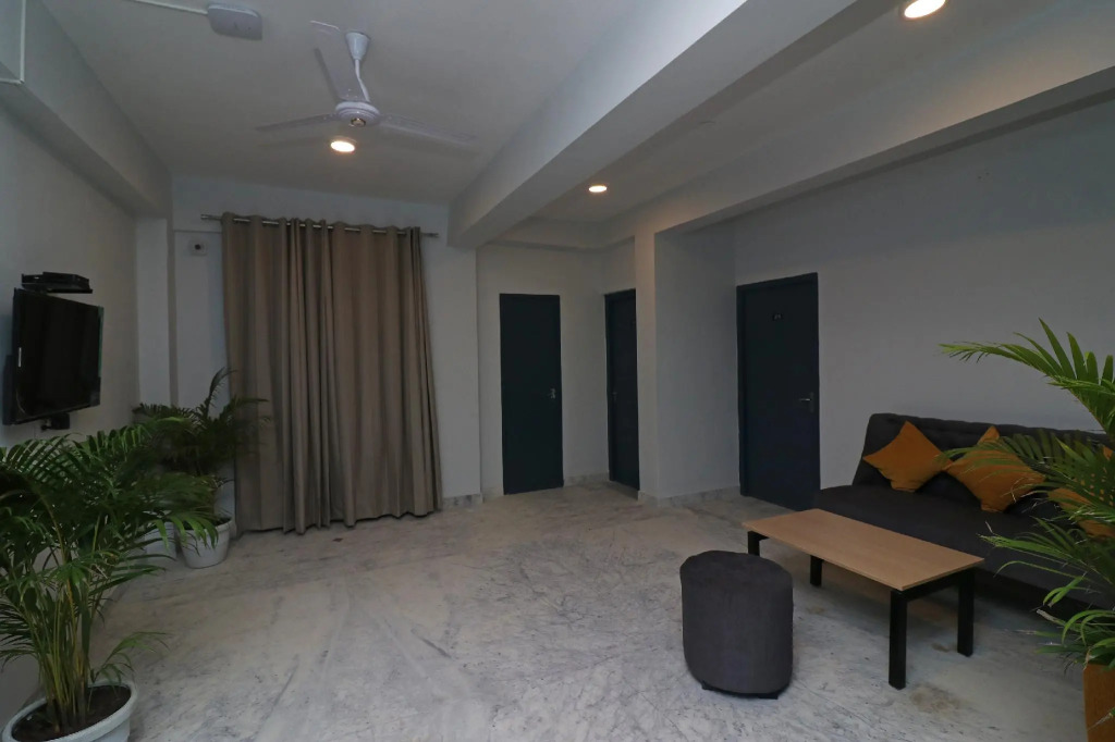 FabHotel Silver Key kalighat
