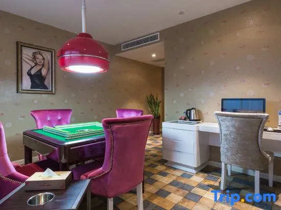 Dongyi meisu Theme Hotel