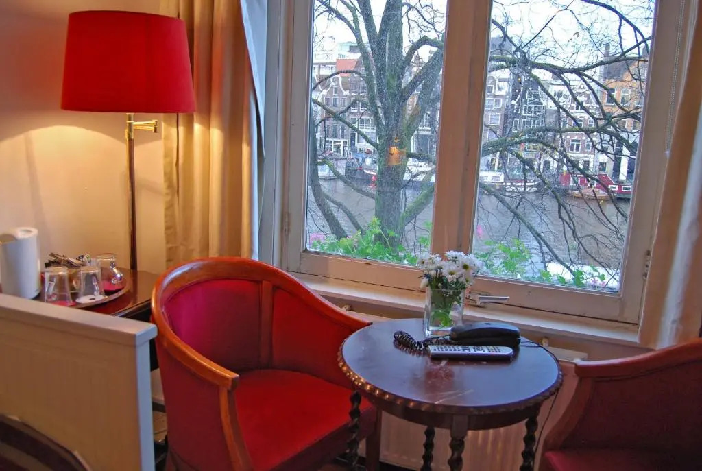 Amsterdam House Hotel