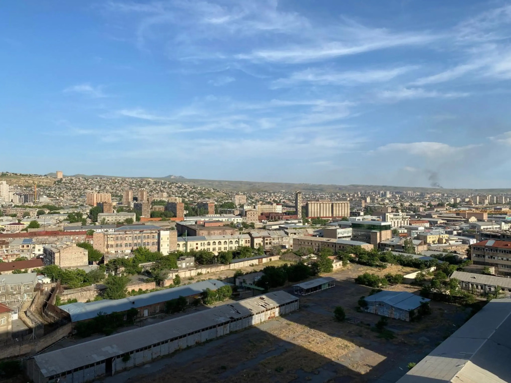 Argishti street 2 bedroom Elegance apartment with balcony GL152