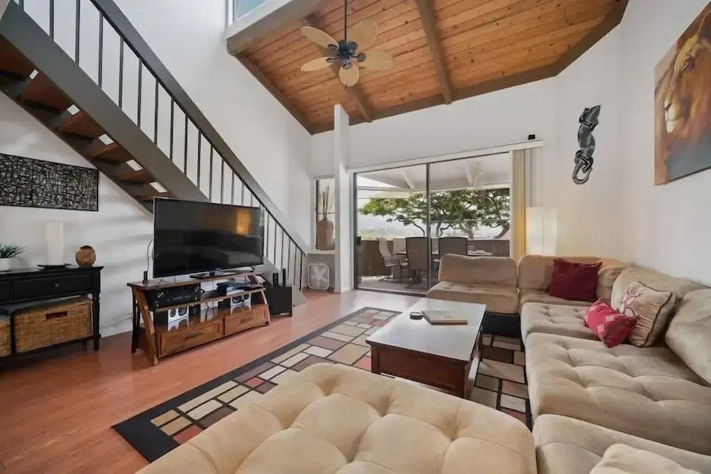 Kailua Bay Resort 3301 - Two Bedroom Condo