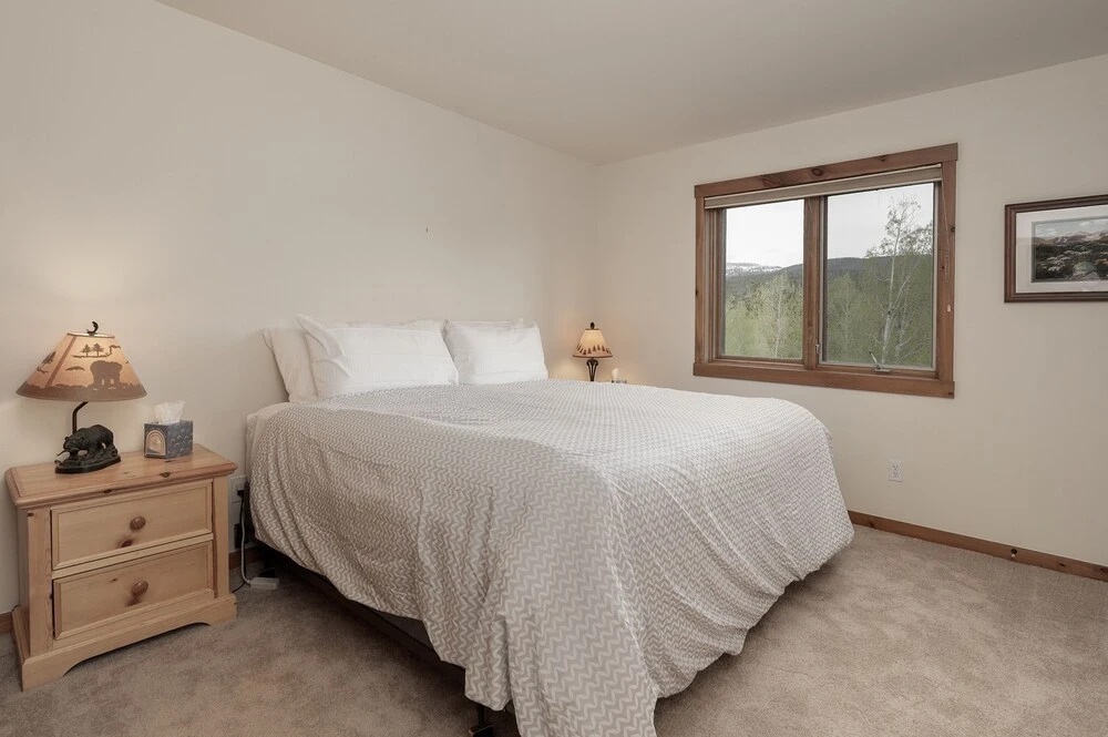 Silversnow 476 3 Bedroom Townhouse by RedAwning