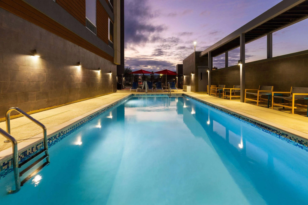 Hawthorn Extended Stay by Wyndham Kingwood Houston