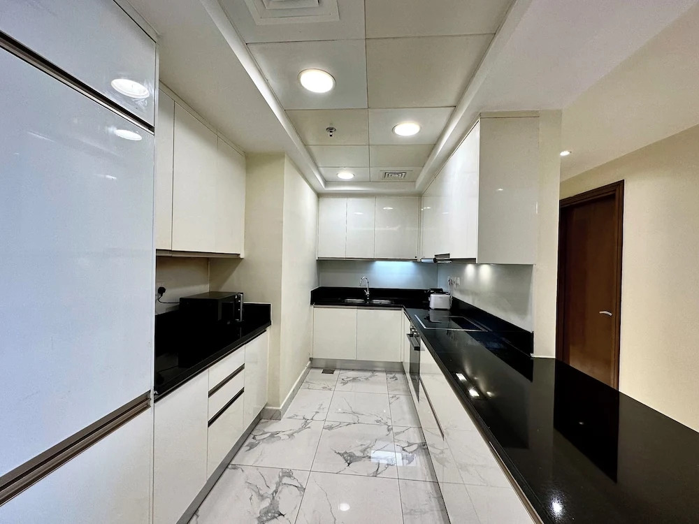 Lux BnB I Amna Tower I Sky Line Views