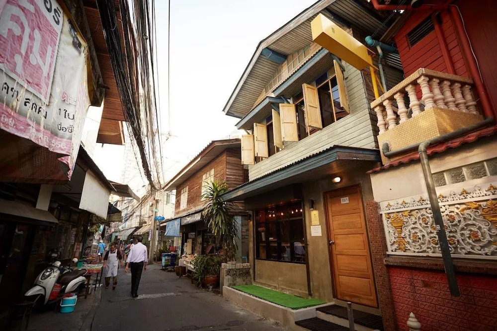 The Local Surasak Hostel