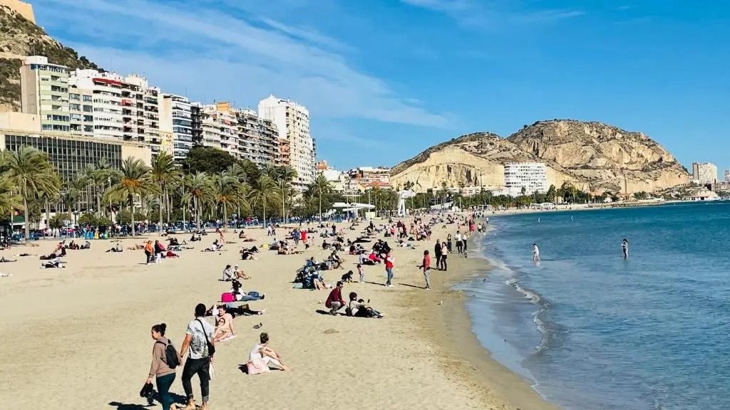 Alicante Postiguet Studio